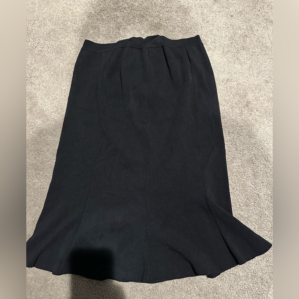 BCBGMaxAzria Classic Black A-Line Skirt